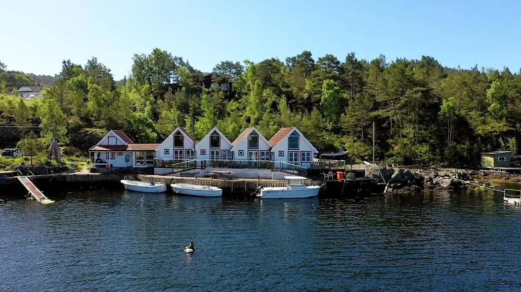 Bomlo Eastside Cottages